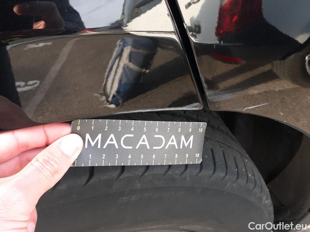  Land Rover  Range Rover LAND ROVER  Velar / 2017 / 5P / todoterreno 2.0 D180 132kW (180CV) S 4WD Auto #10