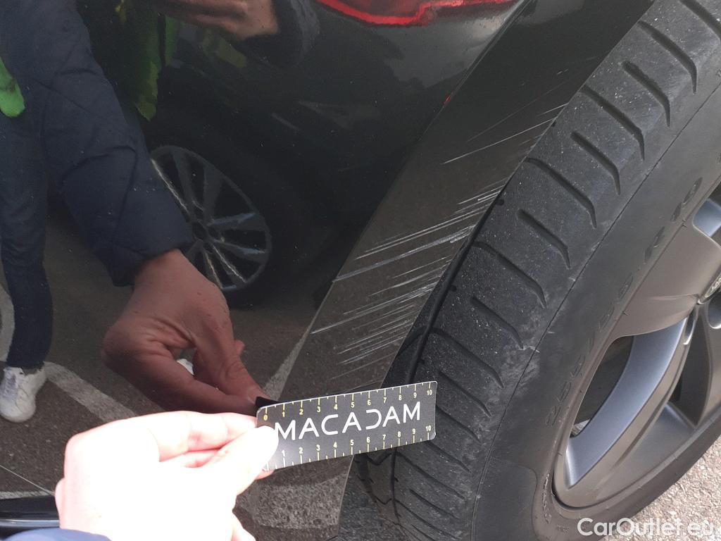  Land Rover  Range Rover LAND ROVER  Velar / 2017 / 5P / todoterreno 2.0 D180 132kW (180CV) S 4WD Auto #24