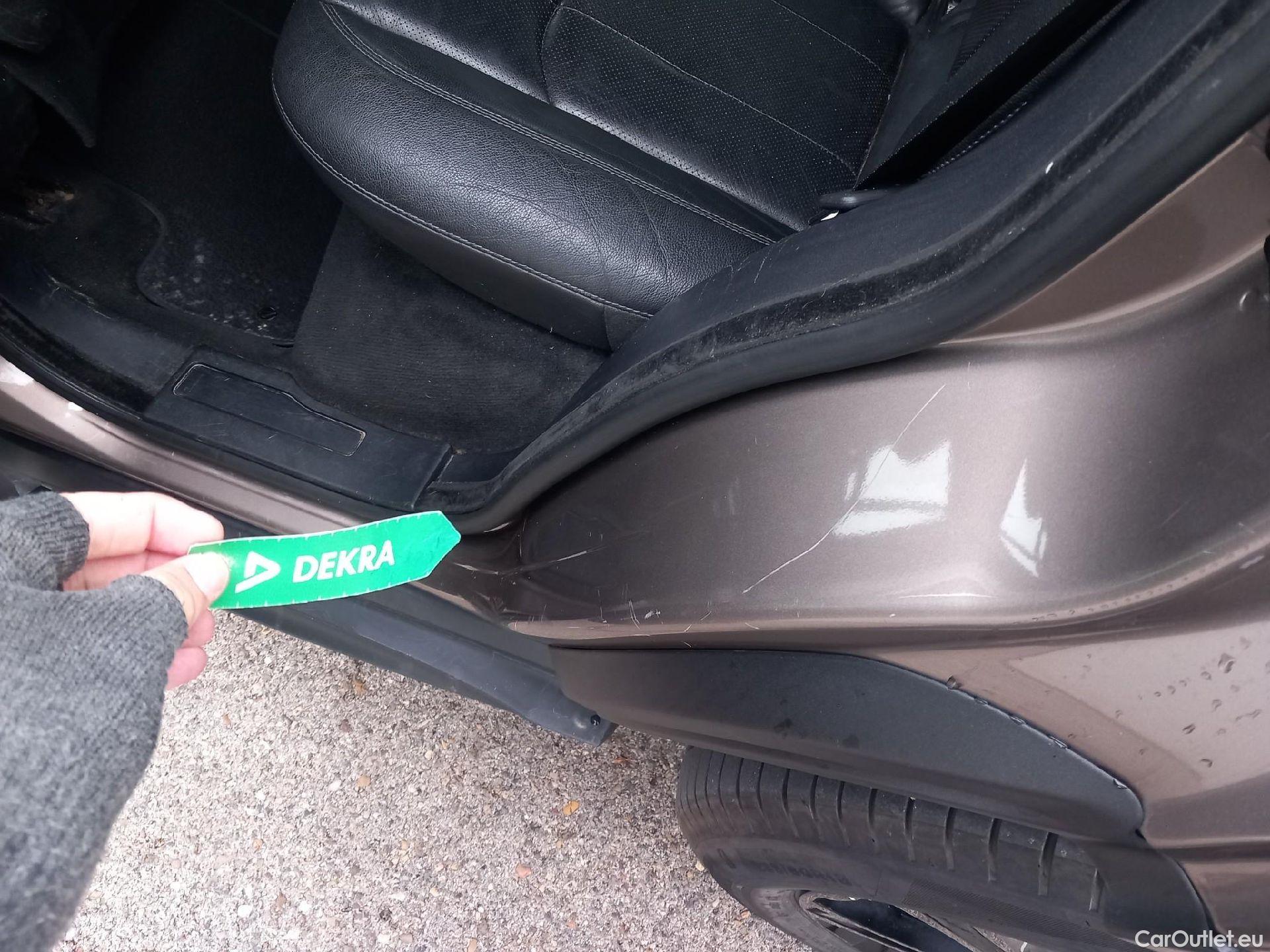  Land Rover  Range Rover LAND ROVER  Evoque / 2015 / 5P / todoterreno 2.0L TD4 Diesel 110kW 4x4 SE Dynamic #26