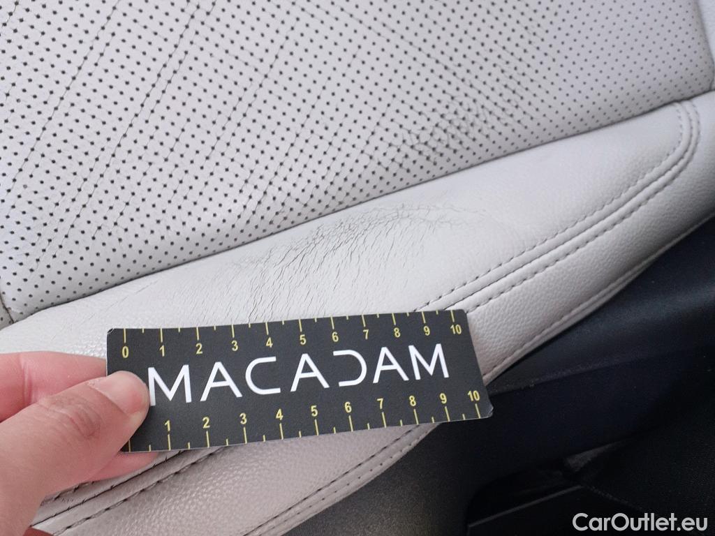  Land Rover  Range Rover LAND ROVER  Velar / 2017 / 5P / todoterreno 2.0 D180 132kW (180CV) S 4WD Auto #36