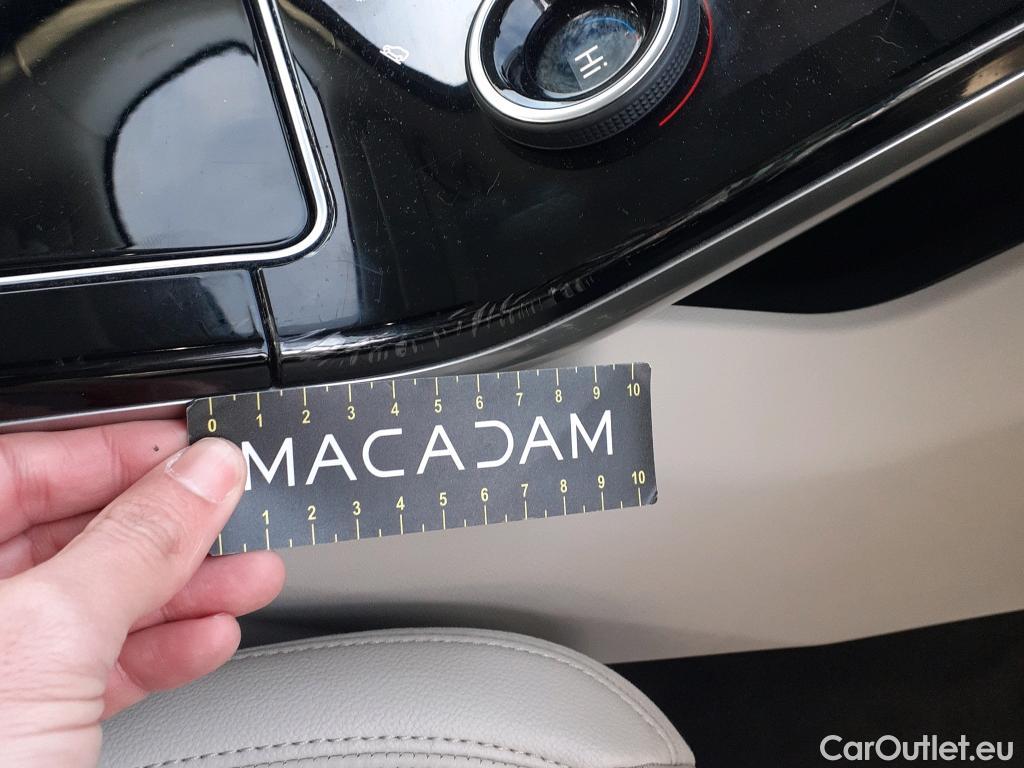  Land Rover  Range Rover LAND ROVER  Velar / 2017 / 5P / todoterreno 2.0 D180 132kW (180CV) S 4WD Auto #2