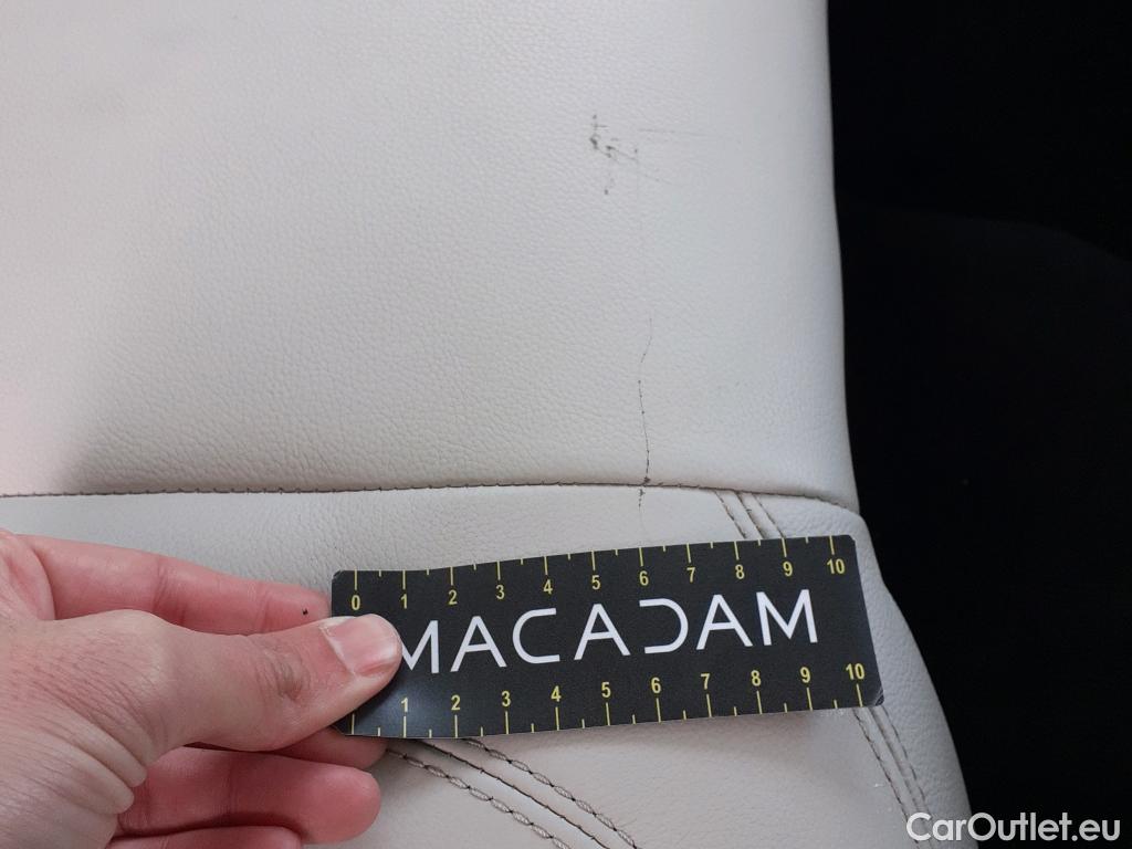  Land Rover  Range Rover LAND ROVER  Velar / 2017 / 5P / todoterreno 2.0 D180 132kW (180CV) S 4WD Auto #8