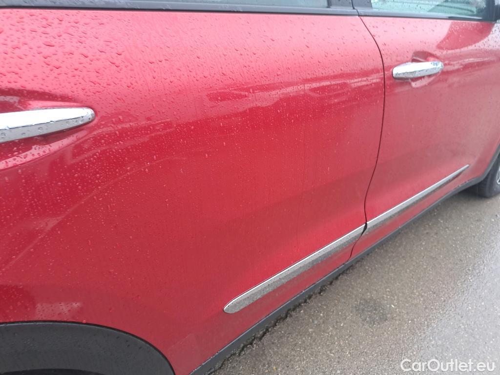  KIA  Niro KIA  / 2019 / 5P / crossover 1.6 GDi PHEV 104kW (141CV) Drive #22