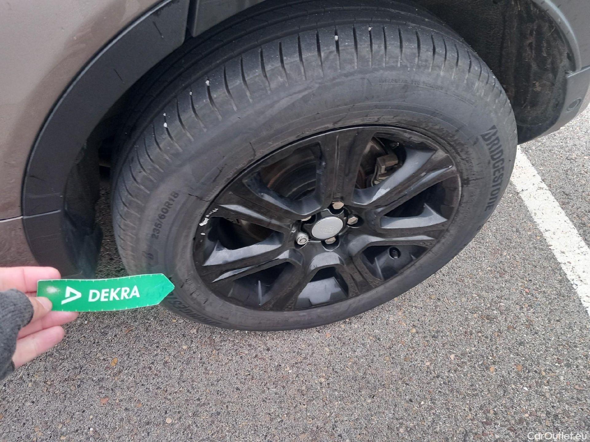  Land Rover  Range Rover LAND ROVER  Evoque / 2015 / 5P / todoterreno 2.0L TD4 Diesel 110kW 4x4 SE Dynamic #31