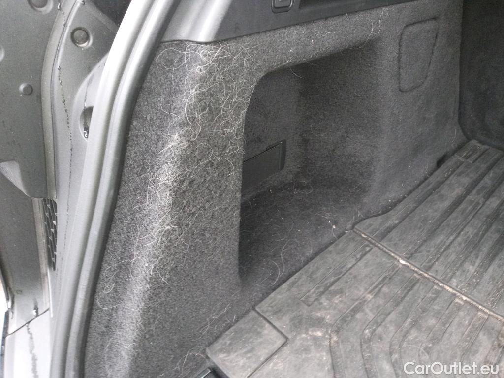  Land Rover  Discovery LAND ROVER Range Rover Sport3.0 I6 PHEV 440PS AWD Auto Dynamic HSE Opcionales 13000€ #2