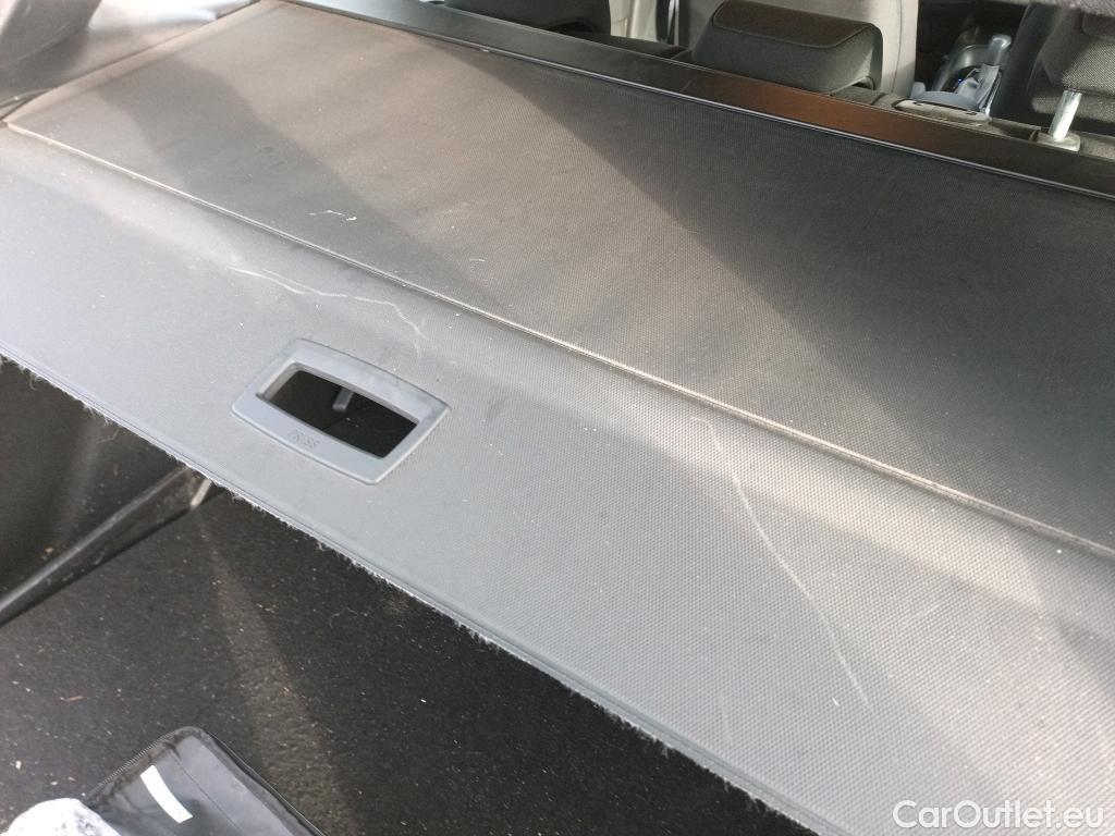  Toyota  Corolla TOYOTA  / 2019 / 5P / familiar 1.8 125H BUSINESS E-CVT TOURING SPORT #25