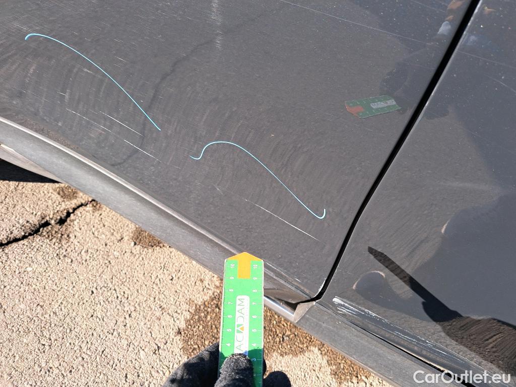  KIA  XCeed KIA  / 2019 / 5P / todoterreno 1.6 GDi PHEV 104kW (141CV) eMotion #8