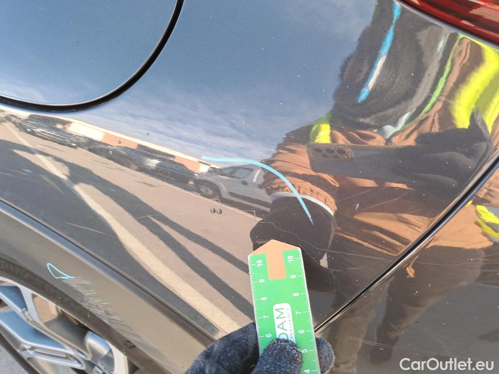  KIA  XCeed KIA  / 2019 / 5P / todoterreno 1.6 GDi PHEV 104kW (141CV) eMotion #26