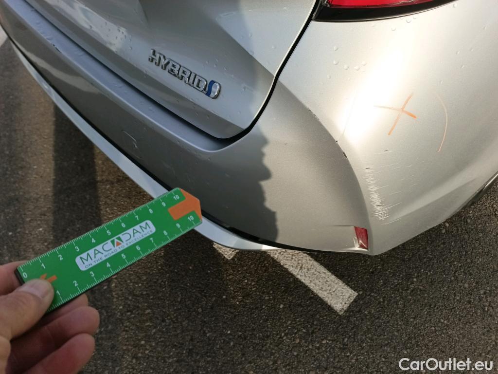  Toyota  Corolla TOYOTA  / 2019 / 5P / familiar 1.8 125H BUSINESS E-CVT TOURING SPORT #12