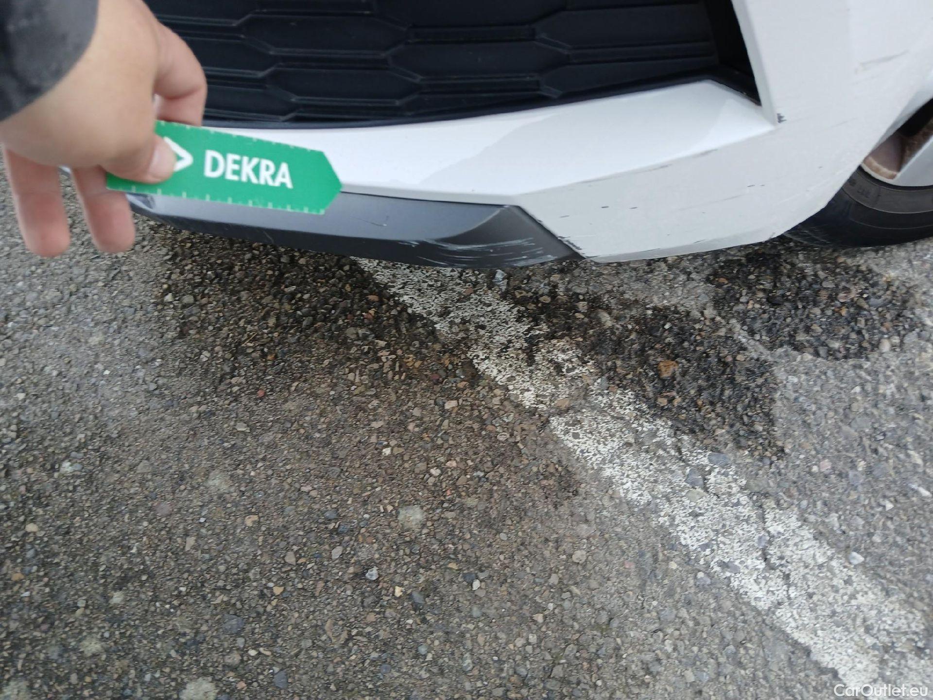  Skoda  KAMIQ SKODA  1.0 TSI 81kW (110CV) DSG Ambition (CX) #15