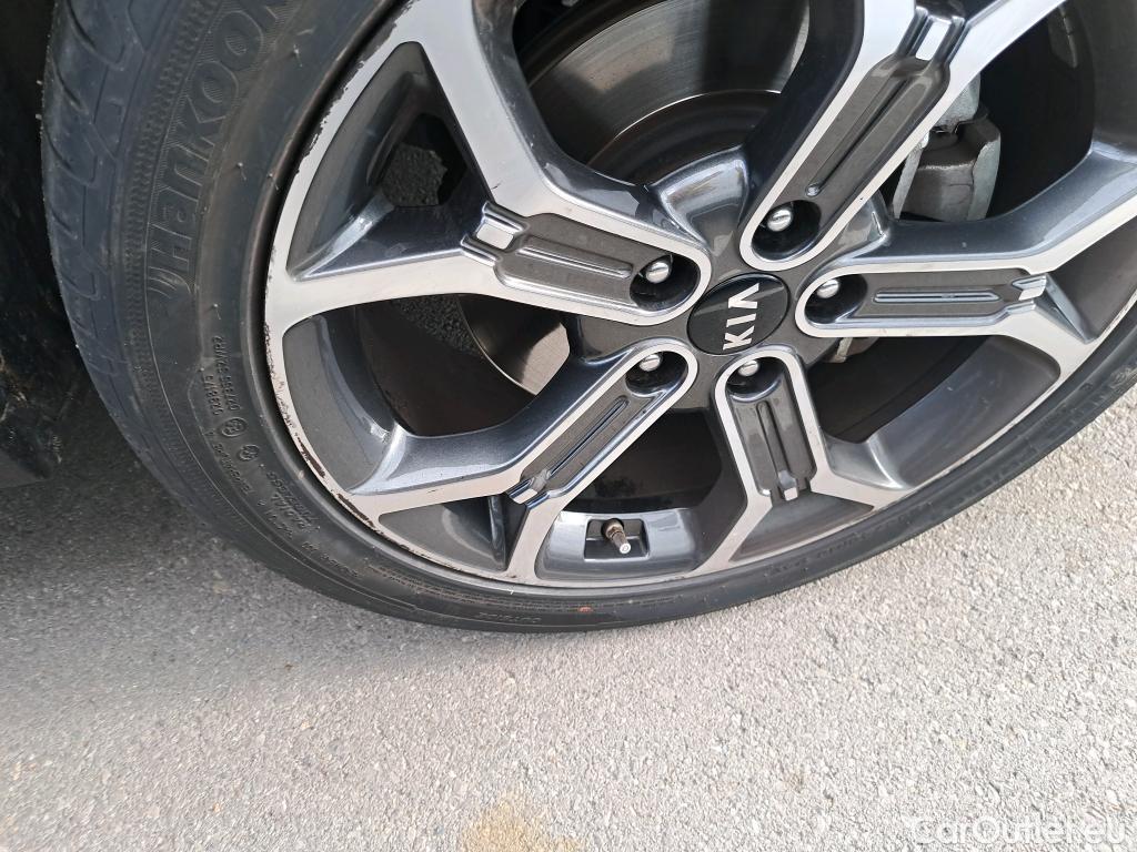  KIA  XCeed KIA  / 2019 / 5P / todoterreno 1.6 GDi PHEV 104kW (141CV) eTech #8