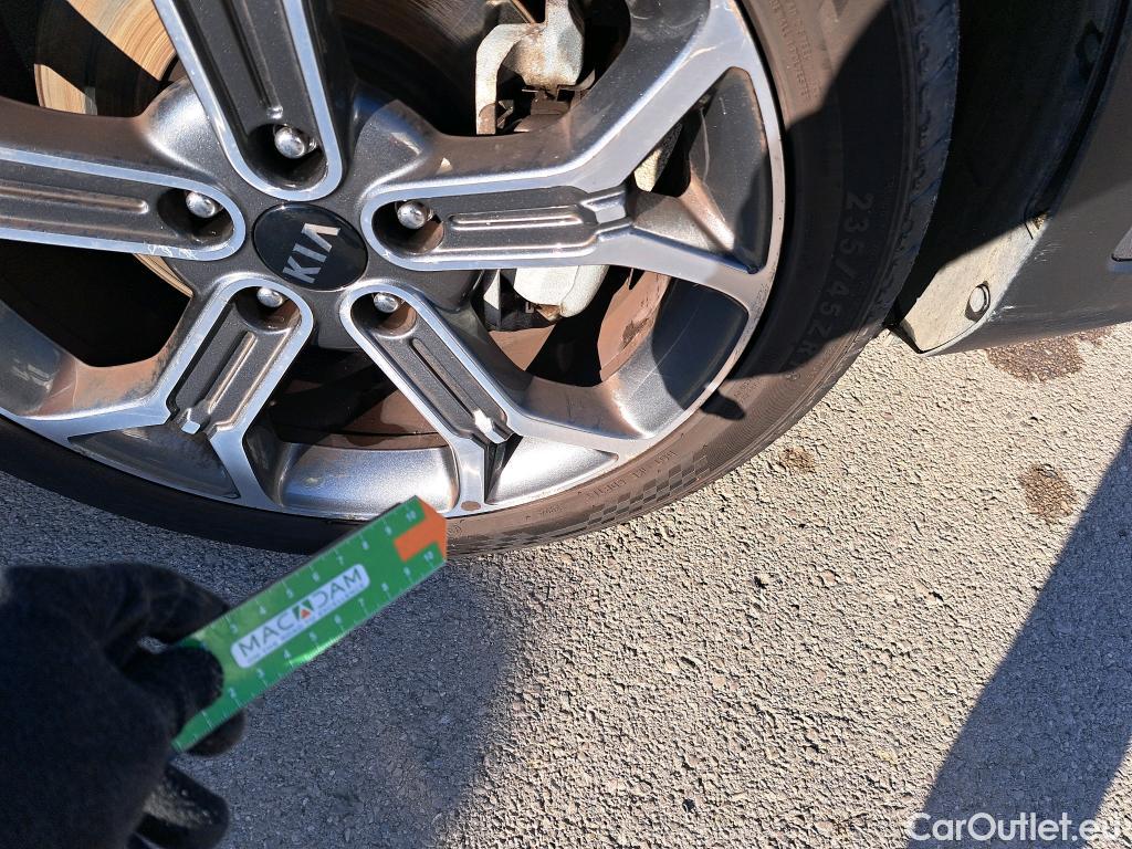  KIA  XCeed KIA  / 2019 / 5P / todoterreno 1.6 GDi PHEV 104kW (141CV) eMotion #22