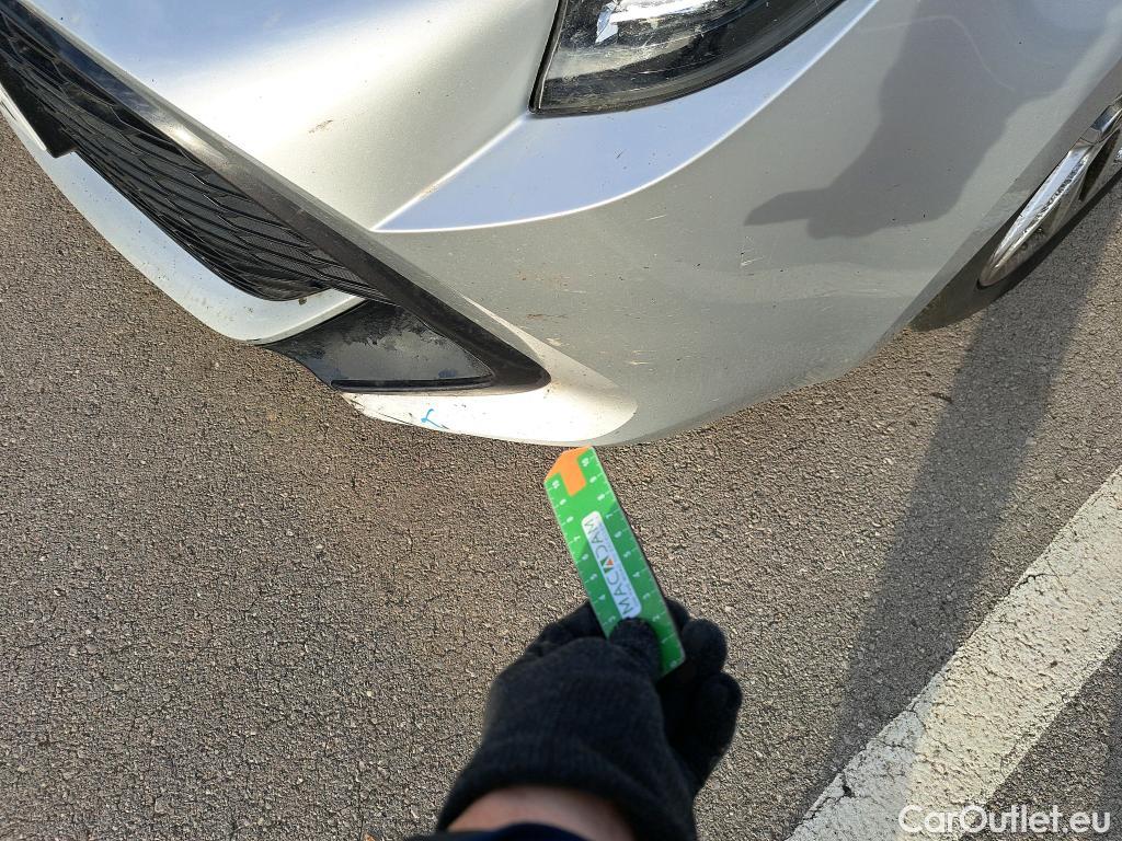  Toyota  Corolla TOYOTA  / 2019 / 5P / familiar 1.8 125H ACTIVE TECH E-CVT TOU SPORT #15