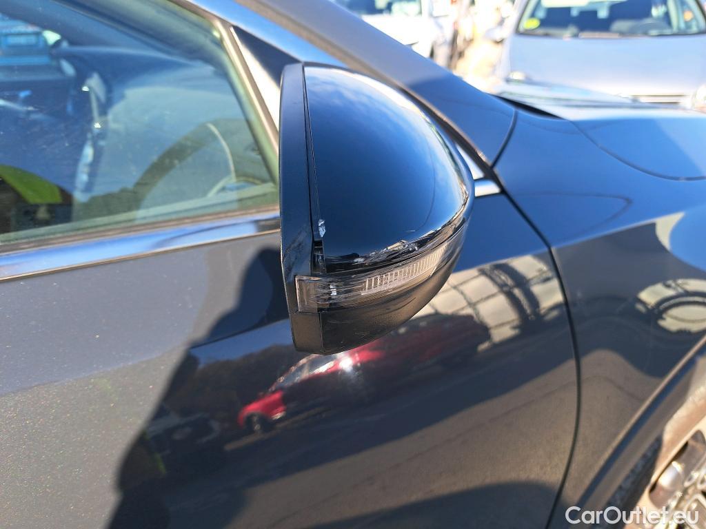  KIA  XCeed KIA  / 2019 / 5P / todoterreno 1.6 GDi PHEV 104kW (141CV) eMotion #58