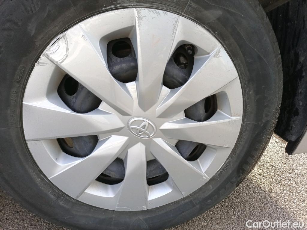  Toyota  Corolla TOYOTA  / 2019 / 5P / familiar 1.8 125H BUSINESS E-CVT TOURING SPORT #32