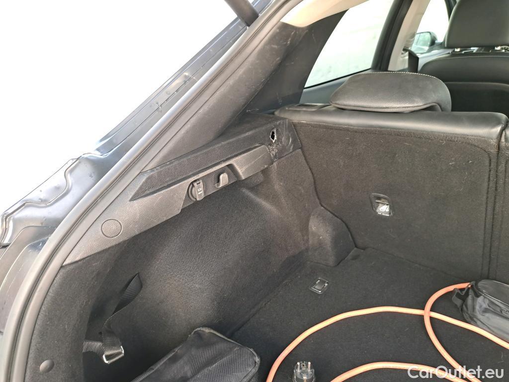  KIA  XCeed KIA  / 2019 / 5P / todoterreno 1.6 GDi PHEV 104kW (141CV) eMotion #50