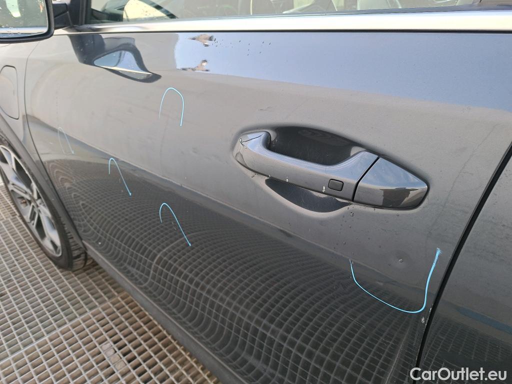  KIA  XCeed KIA  / 2019 / 5P / todoterreno 1.6 GDi PHEV 104kW (141CV) eMotion #62