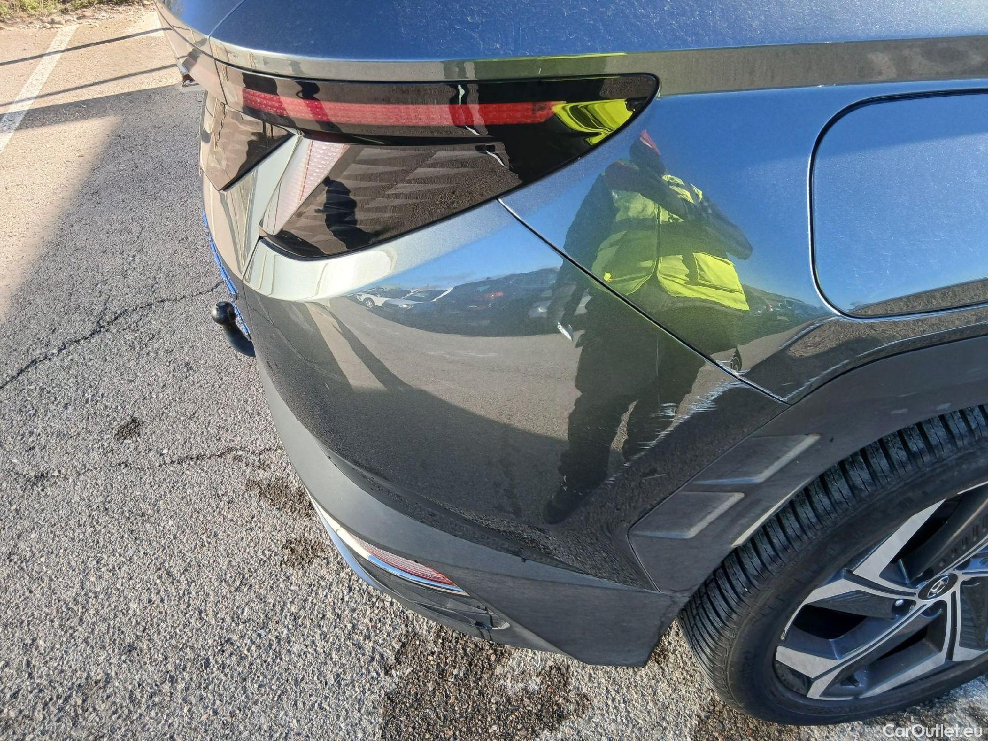  Hyundai  Tucson HYUNDAI  / 2020 / 5P / todoterreno 1.6 TGDI PHEV 195kW Tecno Sky Auto 4x4 #23