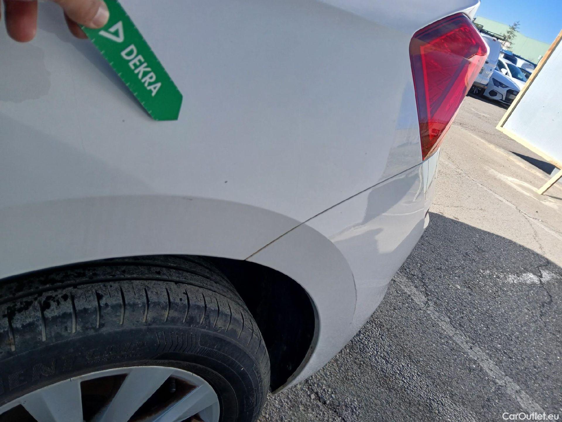  Skoda  KAMIQ SKODA  1.0 TSI 81kW (110CV) DSG Ambition (CX) #27