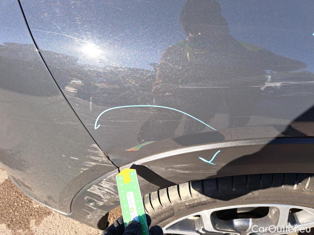  KIA  XCeed KIA  / 2019 / 5P / todoterreno 1.6 GDi PHEV 104kW (141CV) eMotion #10