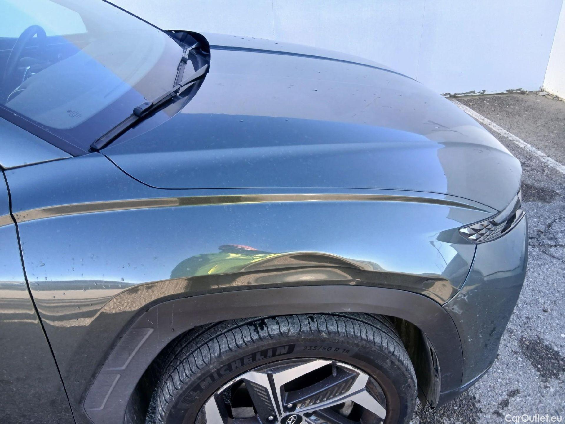  Hyundai  Tucson HYUNDAI  / 2020 / 5P / todoterreno 1.6 TGDI PHEV 195kW Tecno Sky Auto 4x4 #39