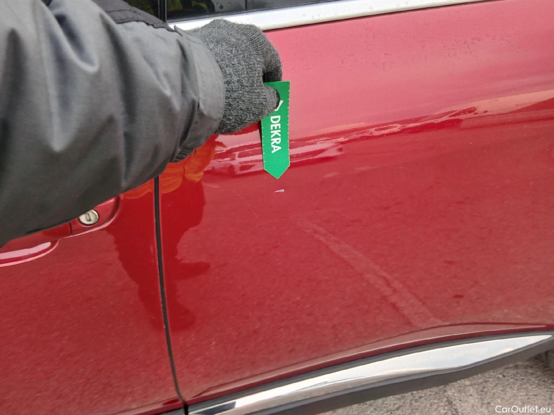  Peugeot  5008 PEUGEOT  / 2017 / 5P / todoterreno GT-Line BlueHDi 96kW (130CV) S&S EAT8 #18