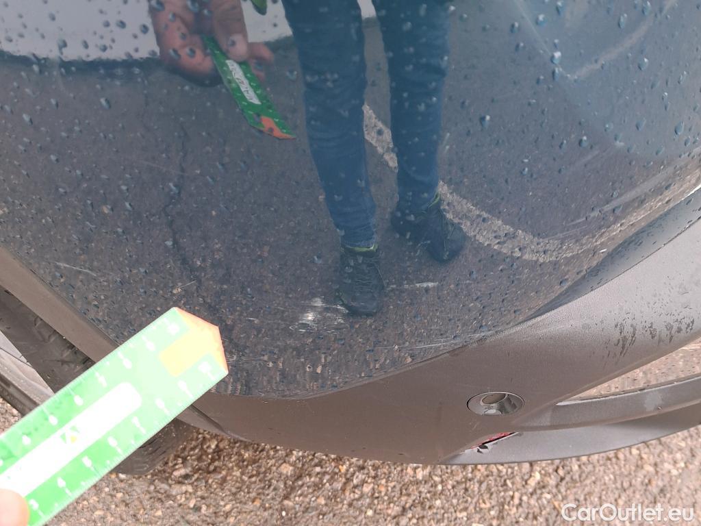  Peugeot  3008 PEUGEOT  / 2020 / 5P / todoterreno 1.5 BlueHDi 96kW (130CV) S&S Allure EAT8 #50