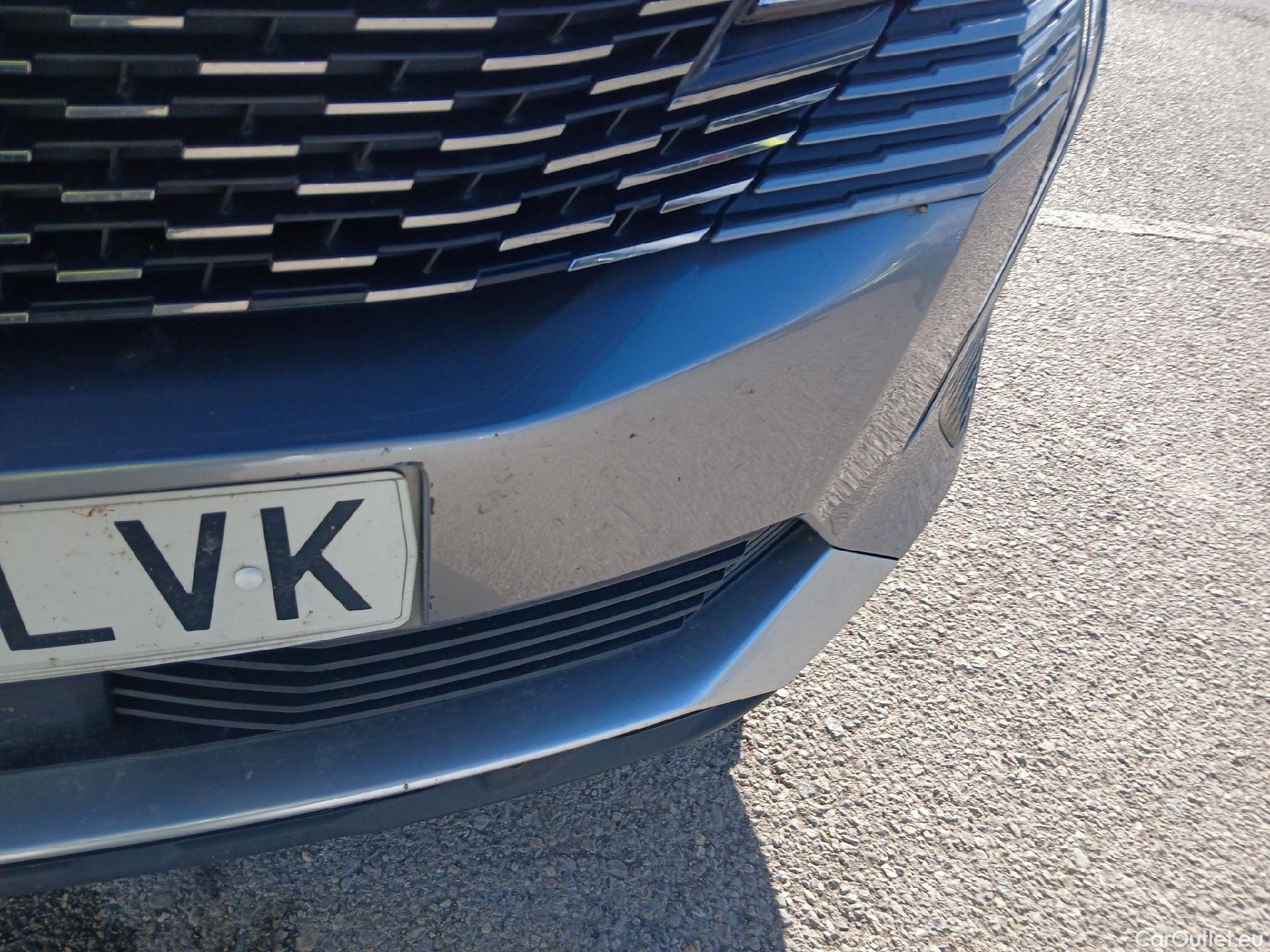  Peugeot  3008 PEUGEOT  Hybrid / 2020 / 5P / todoterreno 225 e-EAT8 Allure Pack #9