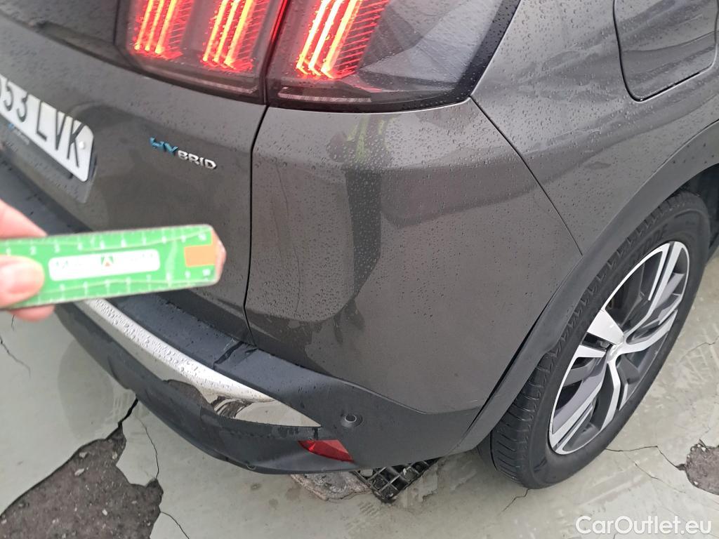  Peugeot  3008 PEUGEOT  Hybrid / 2020 / 5P / todoterreno 225 e-EAT8 Allure (AC2) #18