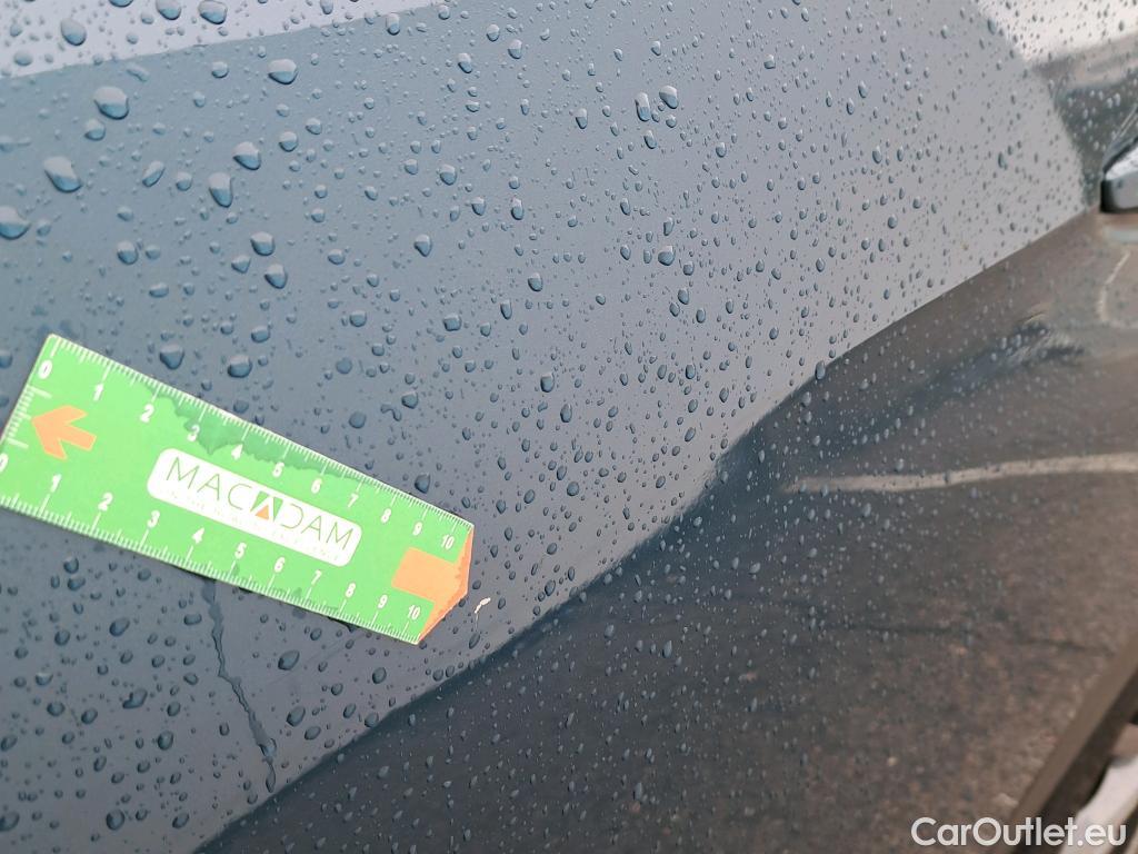  Peugeot  3008 PEUGEOT  / 2020 / 5P / todoterreno 1.5 BlueHDi 96kW (130CV) S&S Allure EAT8 #20