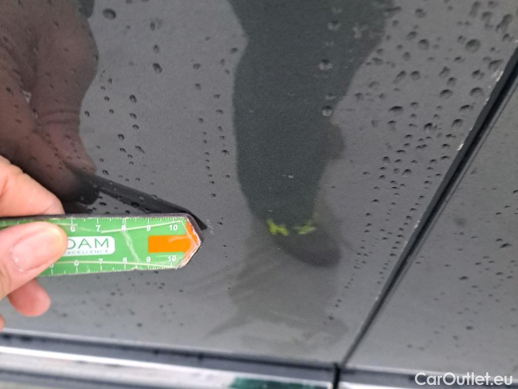  Peugeot  3008 PEUGEOT  Hybrid / 2020 / 5P / todoterreno 225 e-EAT8 Allure (AC2) #5