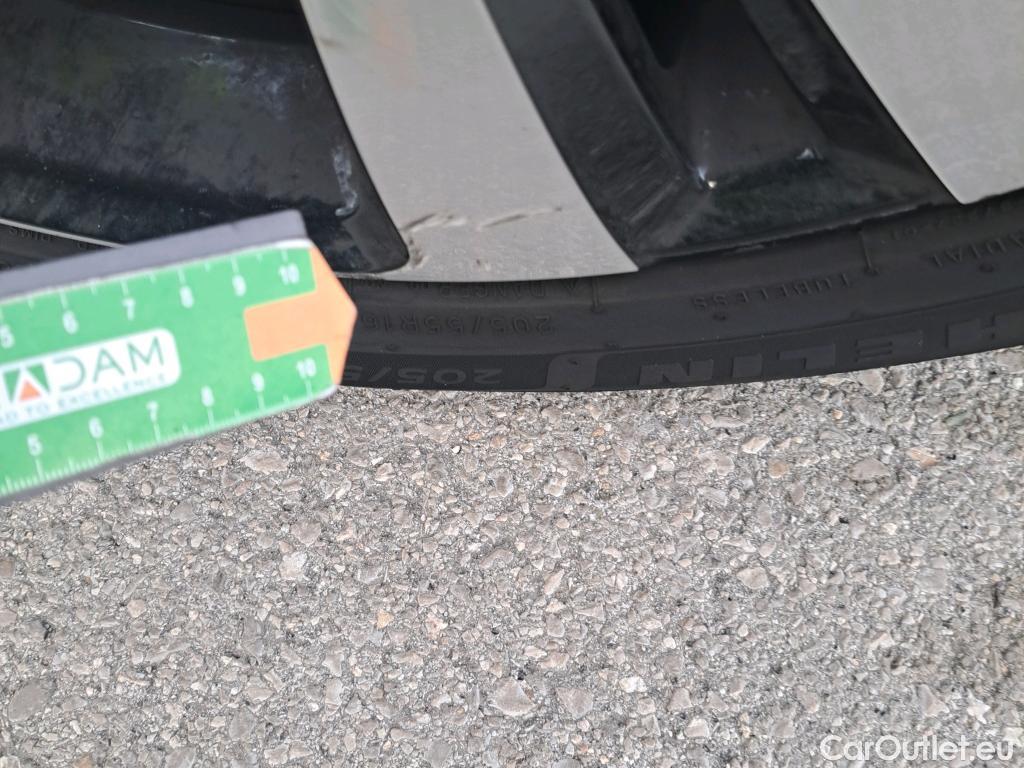  Citroen  C3 CITROEN  / 2020 / 5P / berlina con portón PureTech 60KW (83CV) Feel Pack #2