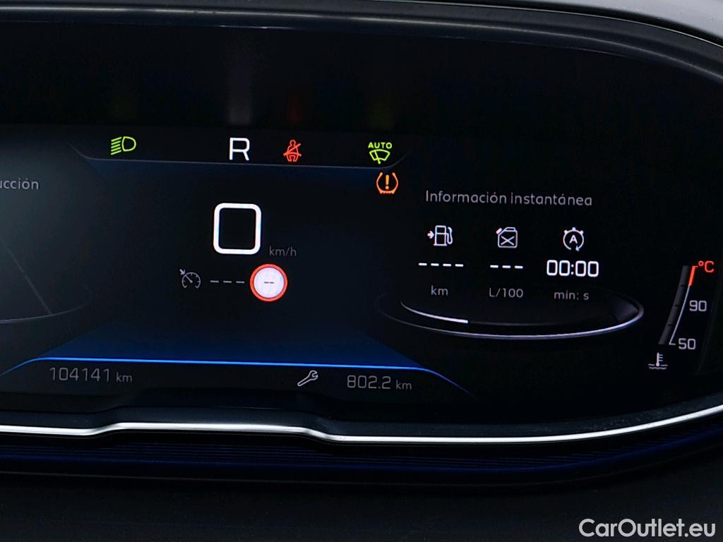  Peugeot  3008 PEUGEOT  / 2020 / 5P / todoterreno 1.5 BlueHDi 96kW (130CV) S&S Allure EAT8 #59