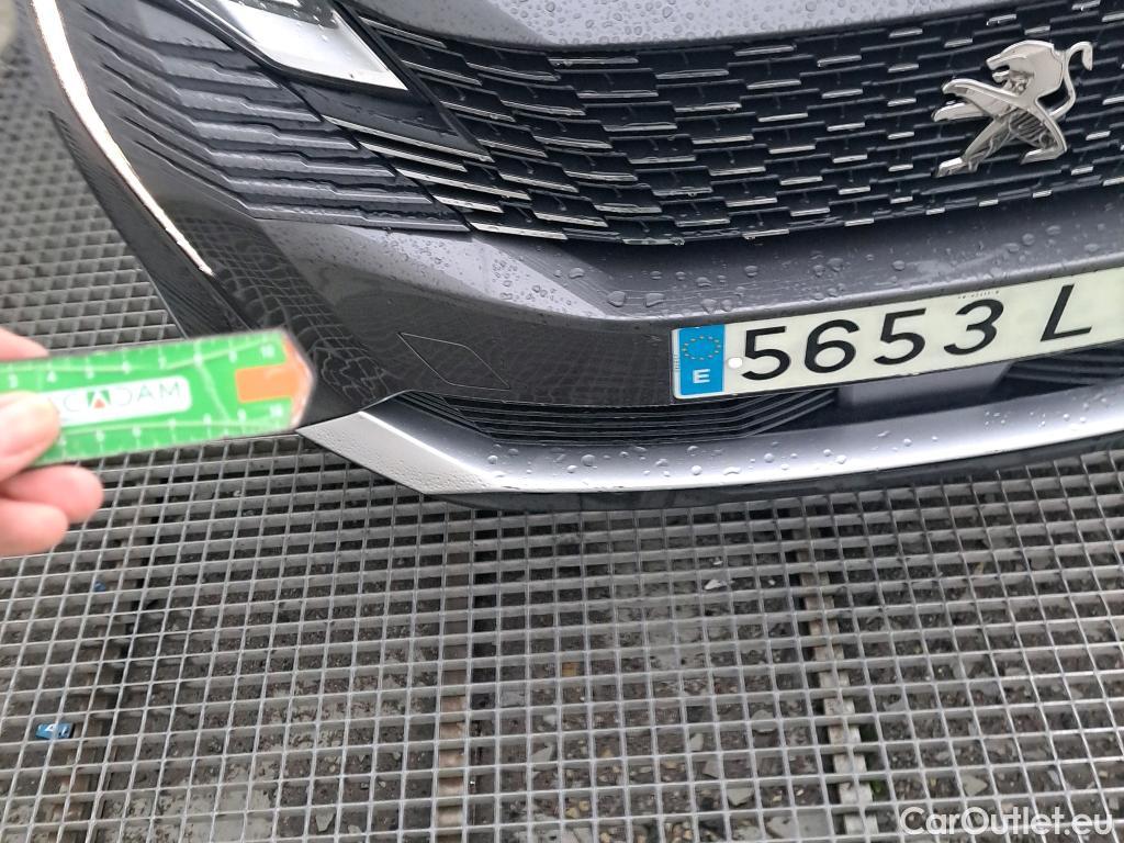  Peugeot  3008 PEUGEOT  Hybrid / 2020 / 5P / todoterreno 225 e-EAT8 Allure (AC2) #20