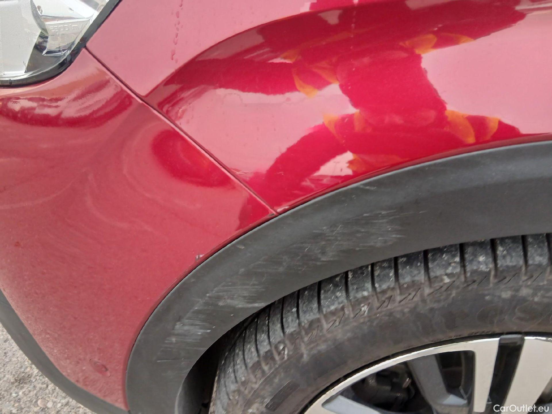  Peugeot  5008 PEUGEOT  / 2017 / 5P / todoterreno GT-Line BlueHDi 96kW (130CV) S&S EAT8 #3