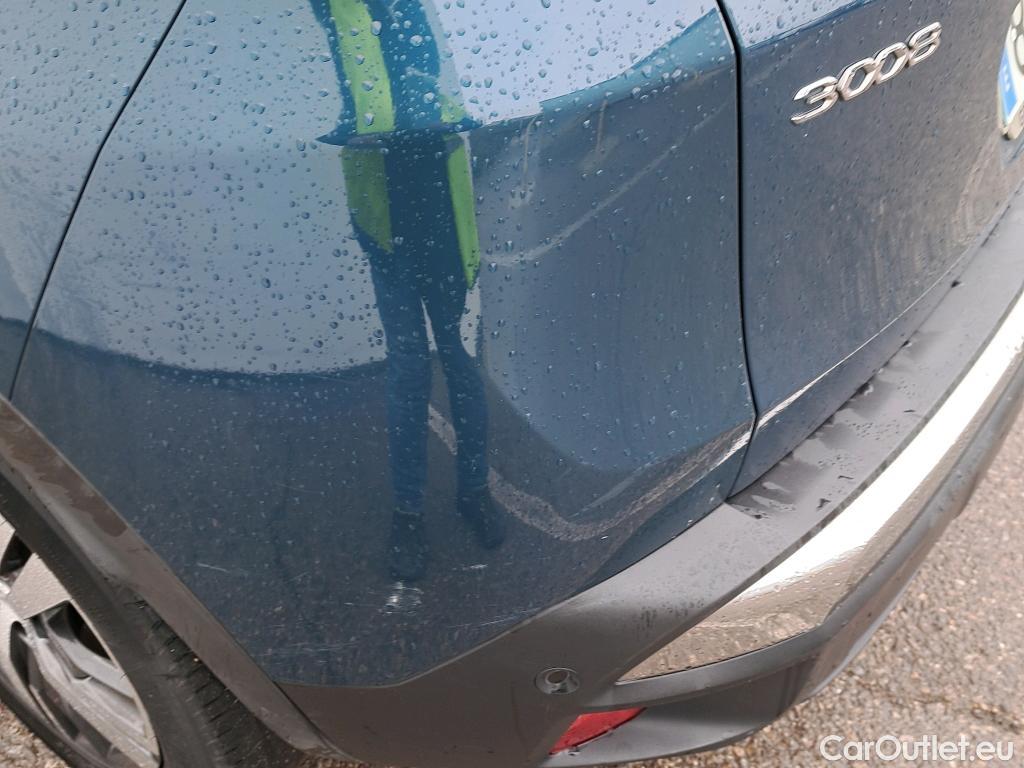  Peugeot  3008 PEUGEOT  / 2020 / 5P / todoterreno 1.5 BlueHDi 96kW (130CV) S&S Allure EAT8 #49