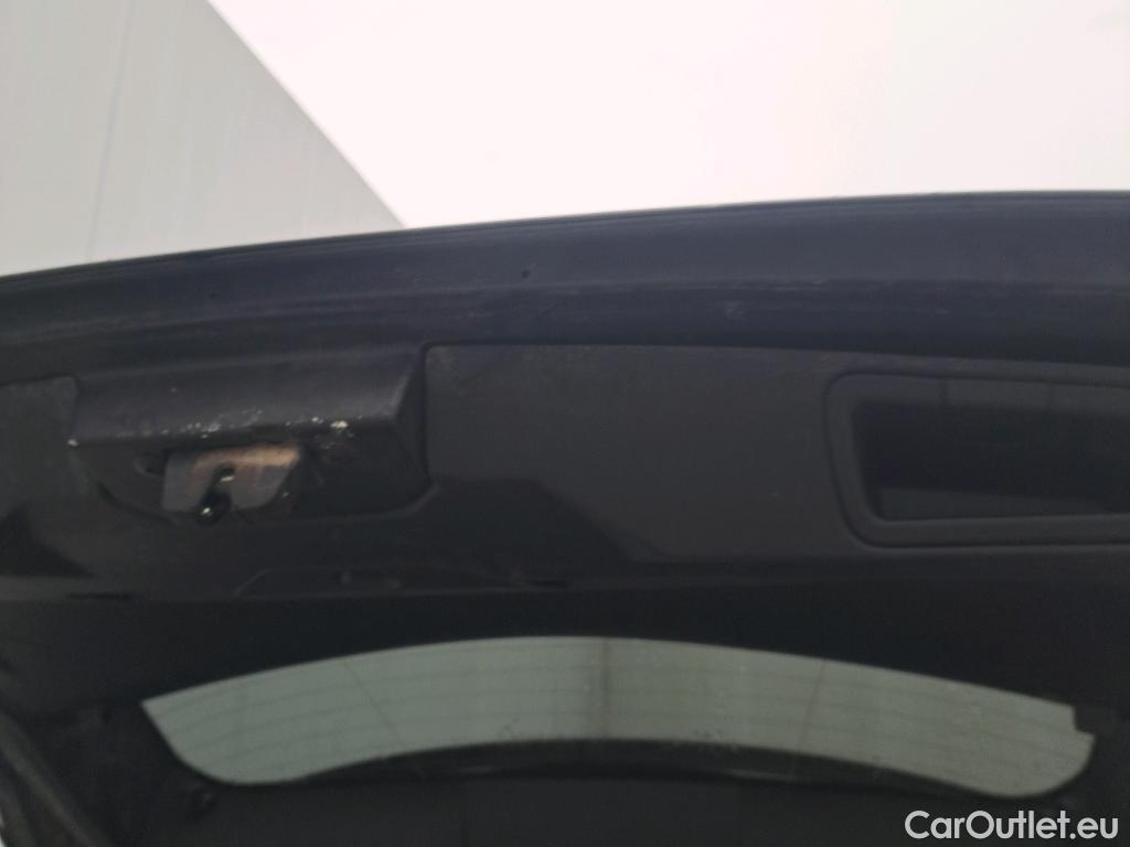  Peugeot  3008 PEUGEOT  Hybrid / 2020 / 5P / todoterreno 225 e-EAT8 Allure (AC2) #22