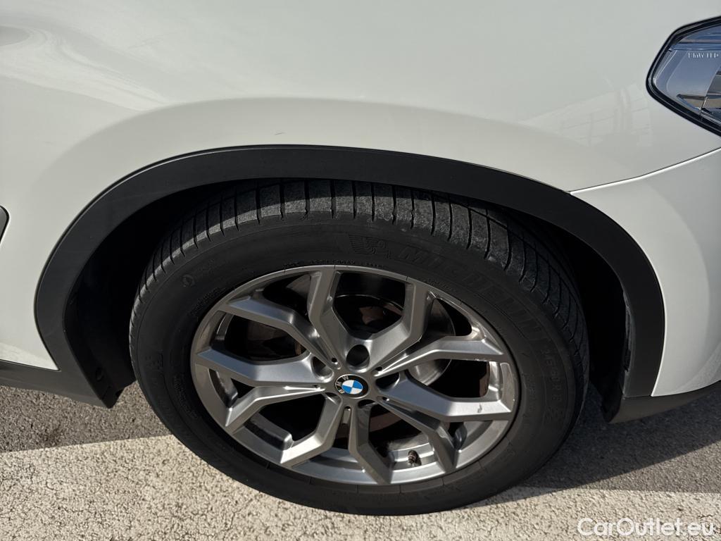  Bmw  X3 BMW  / 2017 / 5P / todoterreno sDrive18d #17