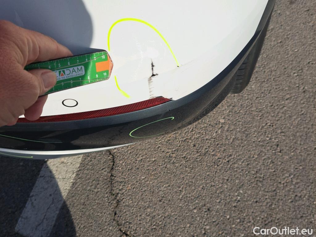  Audi  Q2 AUDI  / 2016 / 5P / todoterreno Design 35 TFSI 110kW (150CV) S tronic #20