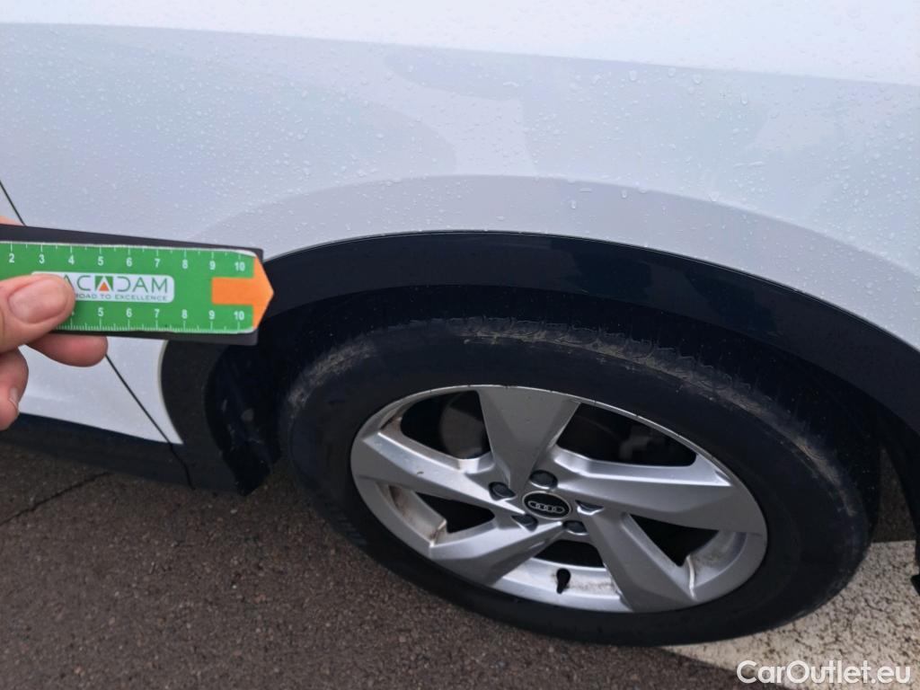  Audi  Q3 AUDI  / 2018 / 5P / todoterreno Advanced 35 TDI 110kW (150CV) S tronic (AC5) #4