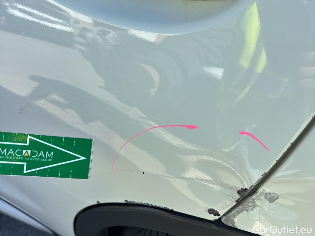  Bmw  X3 BMW  / 2017 / 5P / todoterreno sDrive18d #8