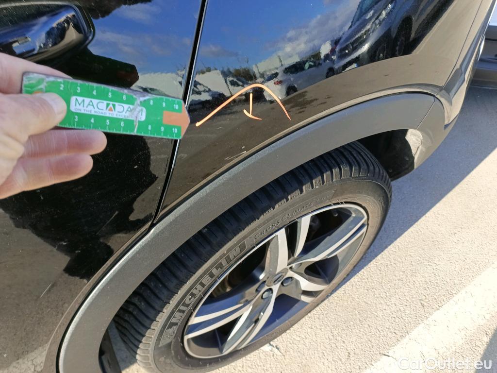  Volvo  XC 40 VOLVO XC40 / 2017 / 5P / todoterreno 1.5 T5 Twin Recharge R-Design Auto #5