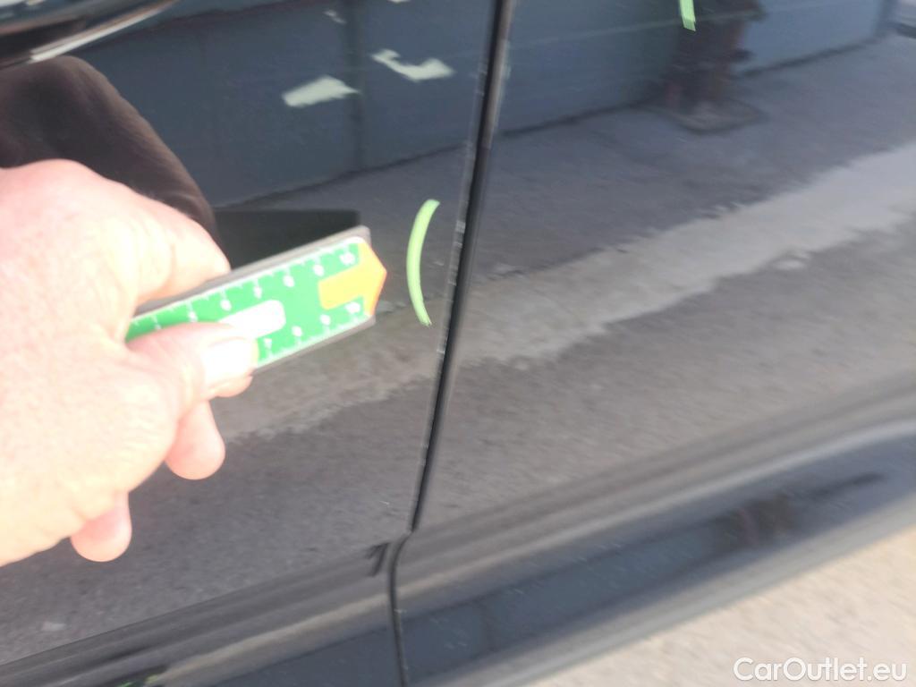  Volvo  XC 40 VOLVO XC40 / 2017 / 5P / todoterreno 1.5 T5 Twin Recharge Inscription Ex Auto #3