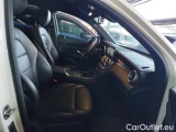  Mercedes  GLC 2.0  300 D AMG LINE 4MATIC #9