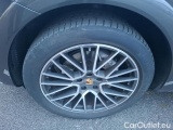  Porsche  Cayenne 3.0 E-HYBRID AUTO #18