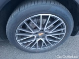  Porsche  Cayenne 3.0 E-HYBRID AUTO #19