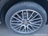  Porsche  Cayenne 3.0 E-HYBRID AUTO #20