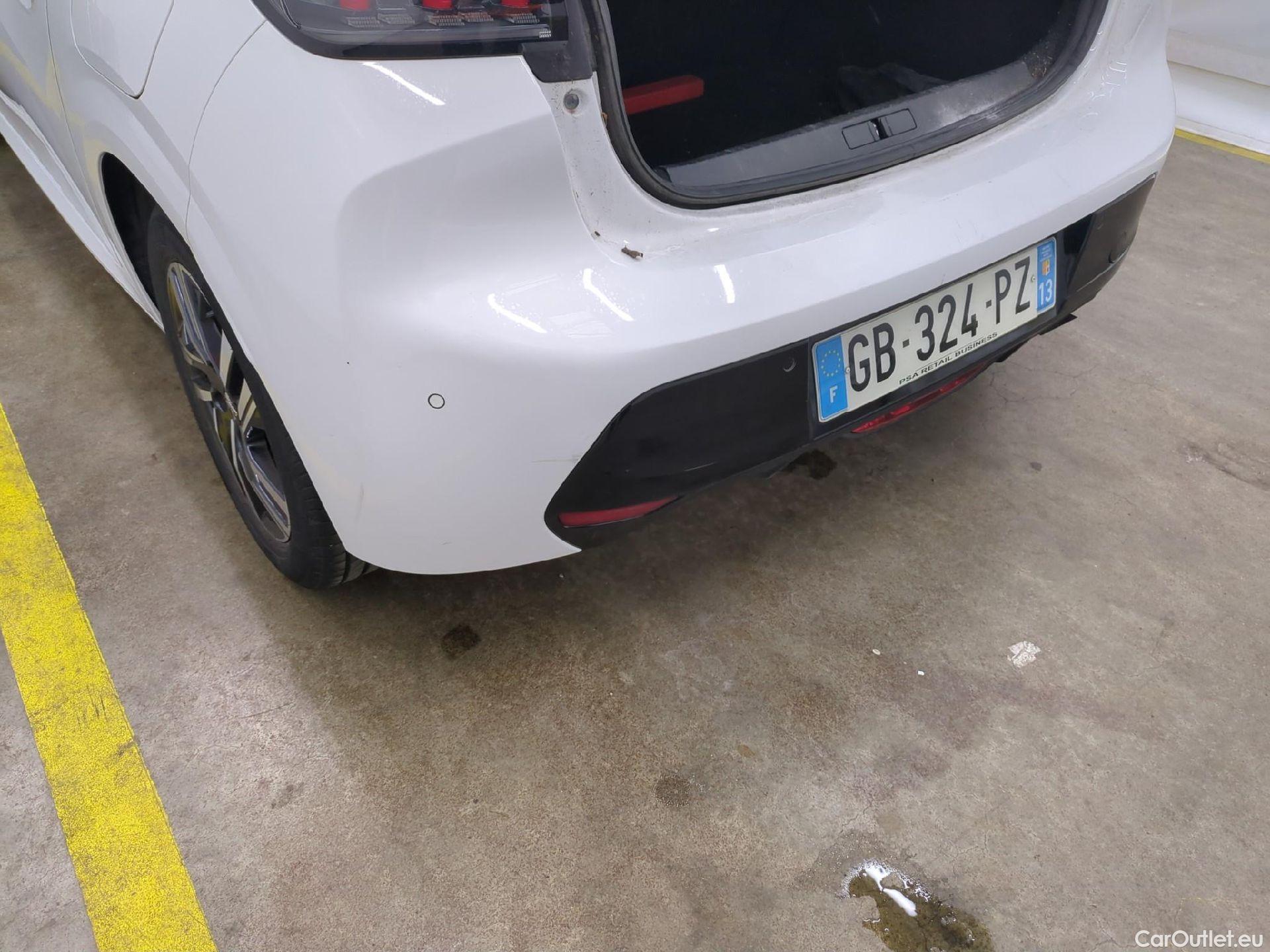  Peugeot  208  Allure Business 1.2 PureTech 100CV BVM6 E6d #26