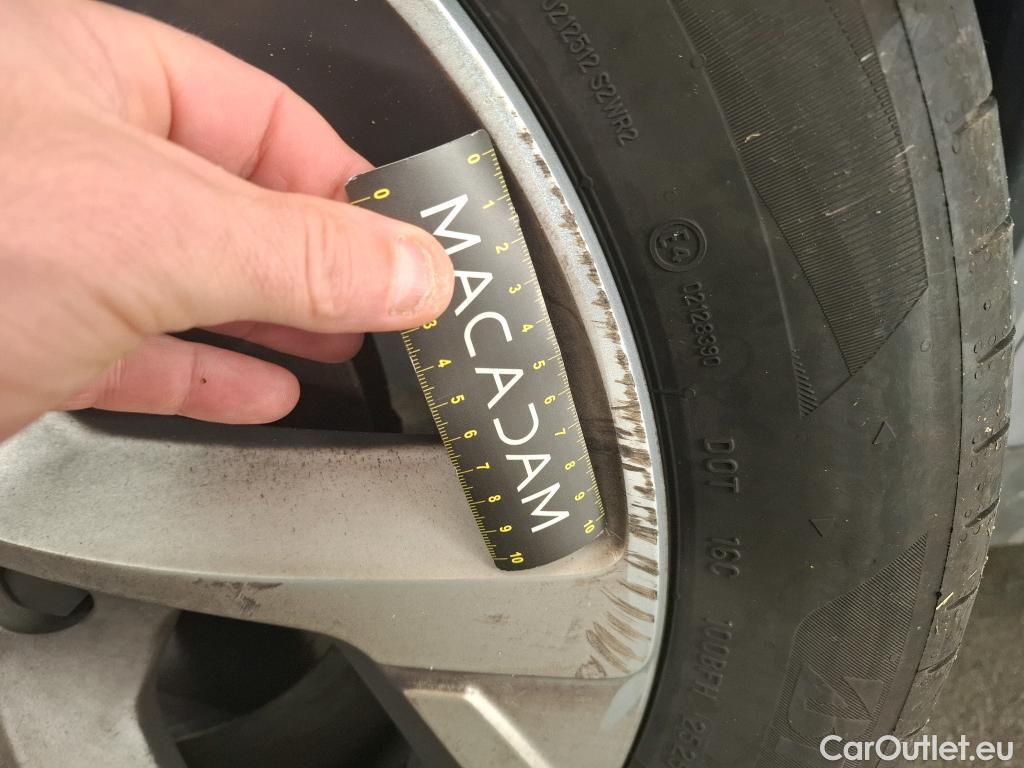  Citroen  C5 CITROEN  Aircross / 2022 / 5P / SUV PureTech 130 S&S EAT8 Feel #13