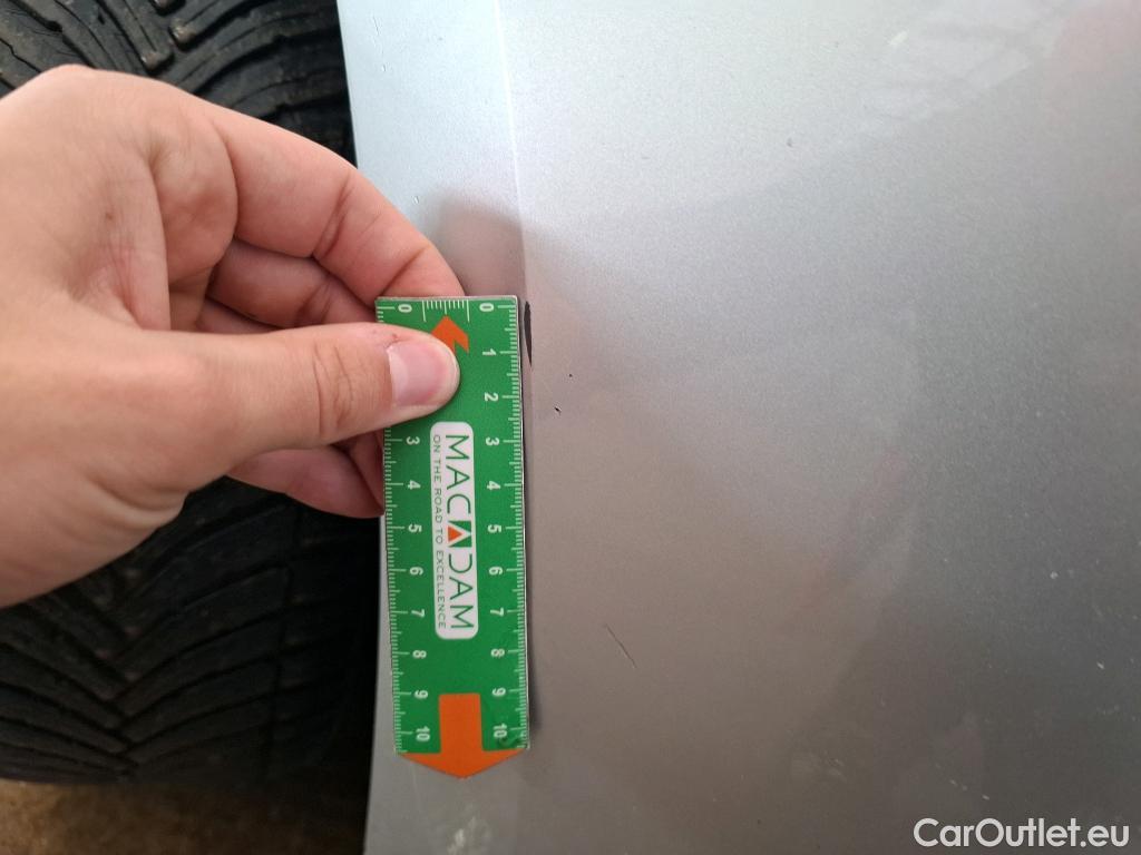  Renault  Clio  V Business 1.6 E-TECH Hybrid 140CV BVA6 E6d #9